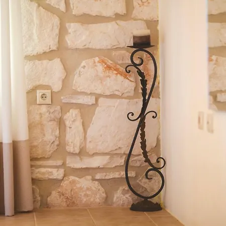 Aloni Villa *